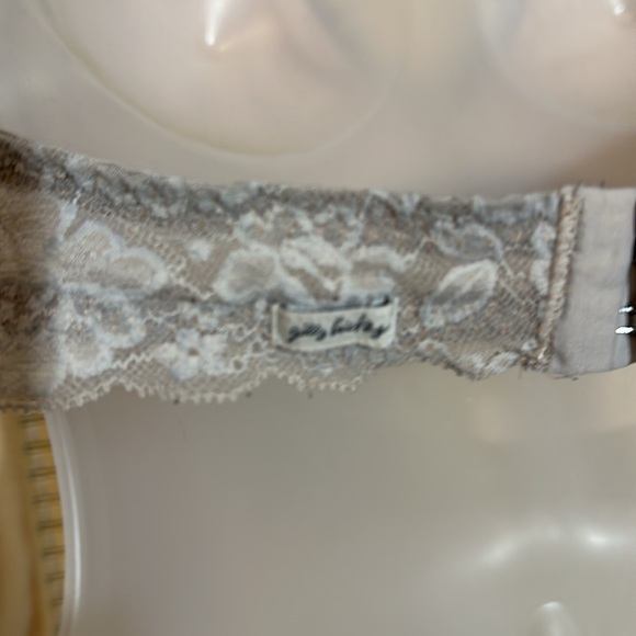 Gilly Hicks Beige/tan Lace Halter Top Bralette 2XL - Picture 11 of 16
